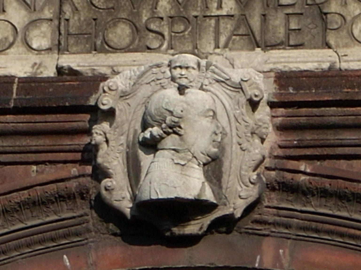 Francesco Sforza and Bianca Maria Visconti memorial tablet, Ca' Granda, Milan - 04.JPG